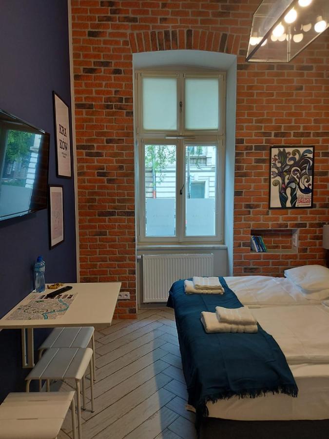 Uroczy Apartament 2 Stare Miasto Kraków Cracóvia Exterior foto