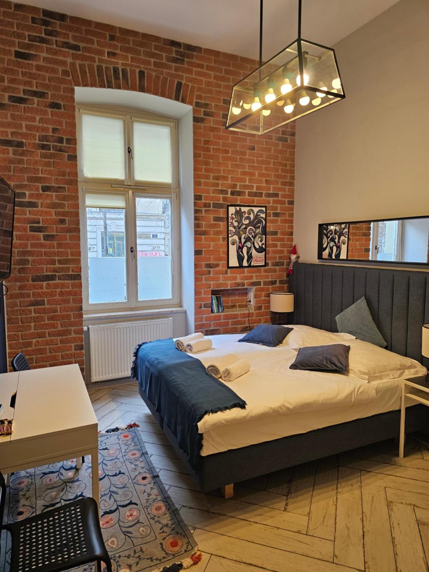 Uroczy Apartament 2 Stare Miasto Kraków Cracóvia Exterior foto
